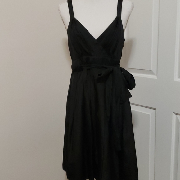 Black silk cocktail dress sz 10 - Picture 2 of 6